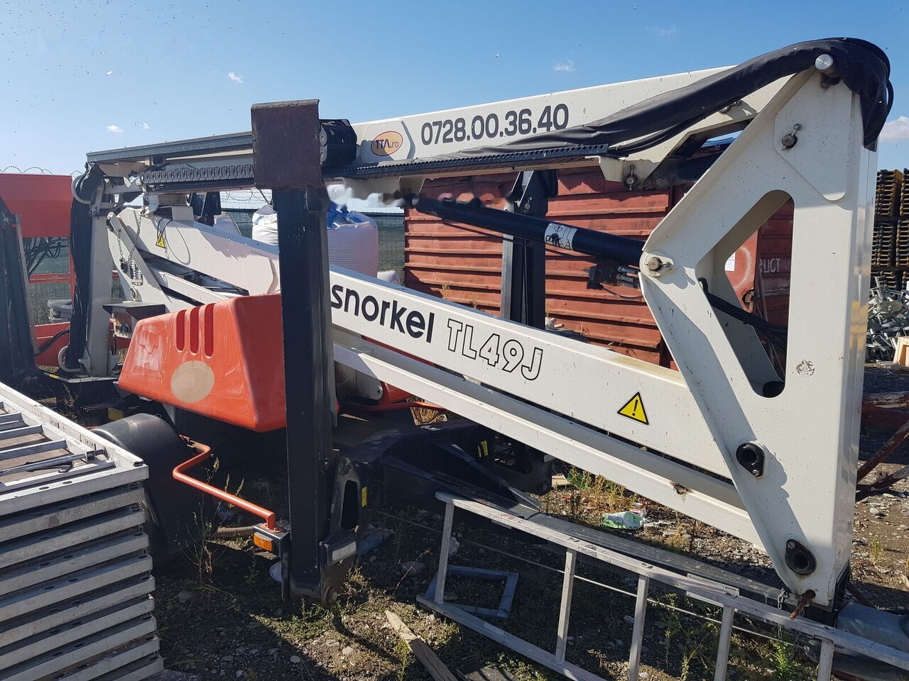 SNORKEL TL49J - Kloubová plošina: obrázek 1 SNORKEL TL49J - Kloubová plošina: obrázek 1