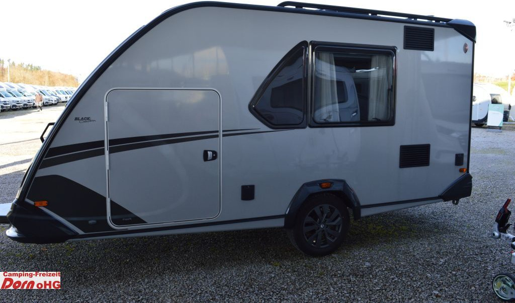 Knaus Sport&Fun 480 QL Black Selection Dachklima - Karavan: obrázek 5 Knaus Sport&Fun 480 QL Black Selection Dachklima - Karavan: obrázek 5