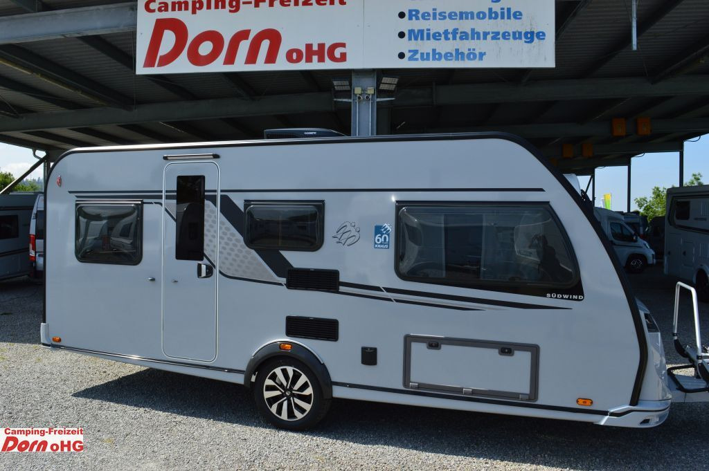 Knaus Südwind 500 EU 60 Years Dachklima - Karavan: obrázek 1 Knaus Südwind 500 EU 60 Years Dachklima - Karavan: obrázek 1