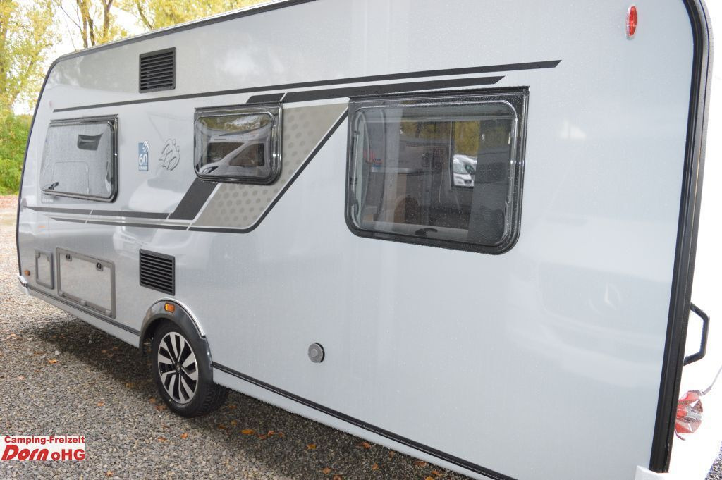 Knaus Südwind 500 FU 60 Years Gas Paket Knaus Südwind 500 FU 60 Years Gas Paket - Karavan: obrázek 4 Knaus Südwind 500 FU 60 Years Gas Paket Knaus Südwind 500 FU 60 Years Gas Paket - Karavan: obrázek 4