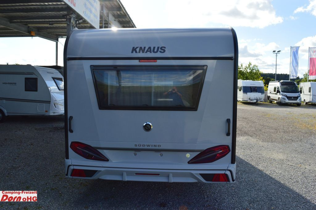 Knaus Südwind 540 UE 60 YEARS Elektrische Fußbodenerwä - Karavan: obrázek 4 Knaus Südwind 540 UE 60 YEARS Elektrische Fußbodenerwä - Karavan: obrázek 4