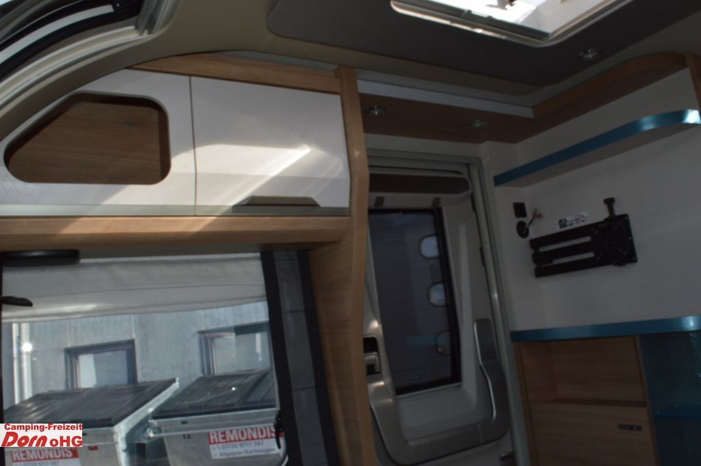 Knaus Südwind 540 UE Black Selection Elektrische Fußbo leasing Knaus Südwind 540 UE Black Selection Elektrische Fußbo: obrázek 19