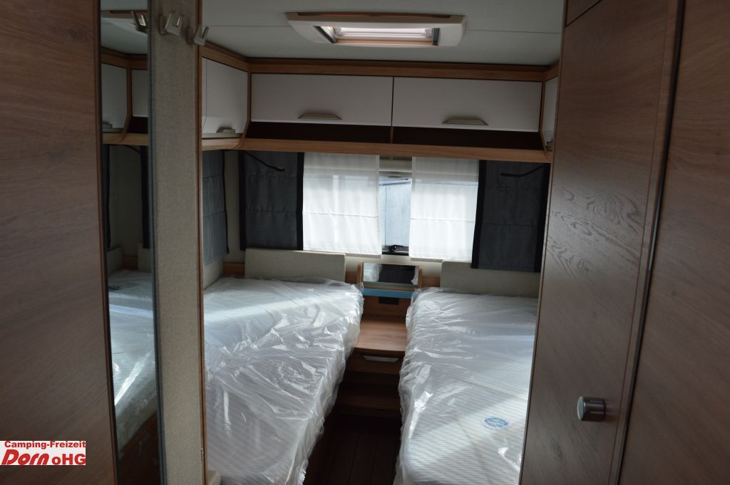 Knaus Südwind 540 UE Black Selection Elektrische Fußbo leasing Knaus Südwind 540 UE Black Selection Elektrische Fußbo: obrázek 8