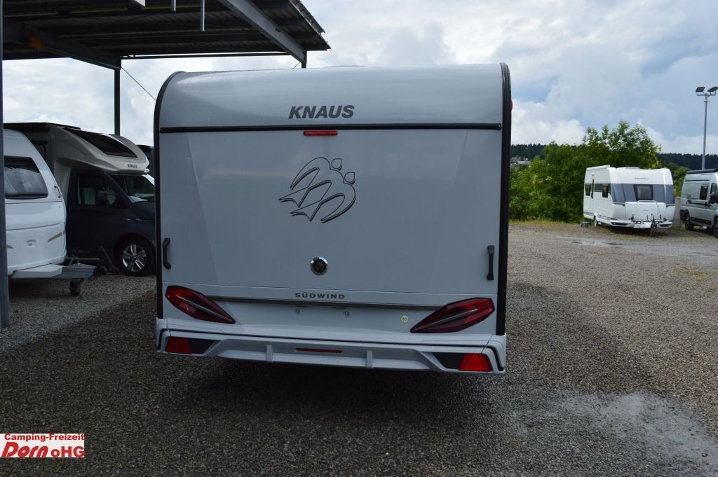 Knaus Südwind 650 PXB 60 YEARS Alde Warmwasserheizung - Karavan: obrázek 4 Knaus Südwind 650 PXB 60 YEARS Alde Warmwasserheizung - Karavan: obrázek 4