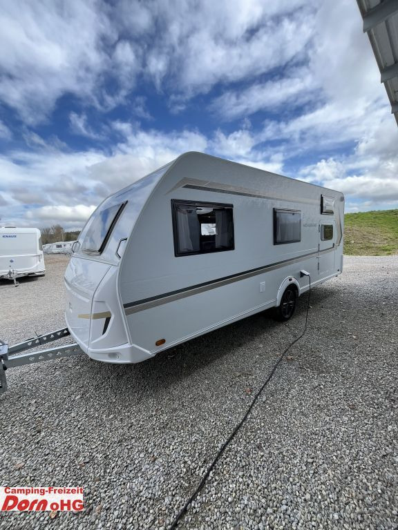 Weinsberg CaraOne 550 QDK Deckenschränke Weinsberg CaraOne 550 QDK Deckenschränke - Karavan: obrázek 5 Weinsberg CaraOne 550 QDK Deckenschränke Weinsberg CaraOne 550 QDK Deckenschränke - Karavan: obrázek 5