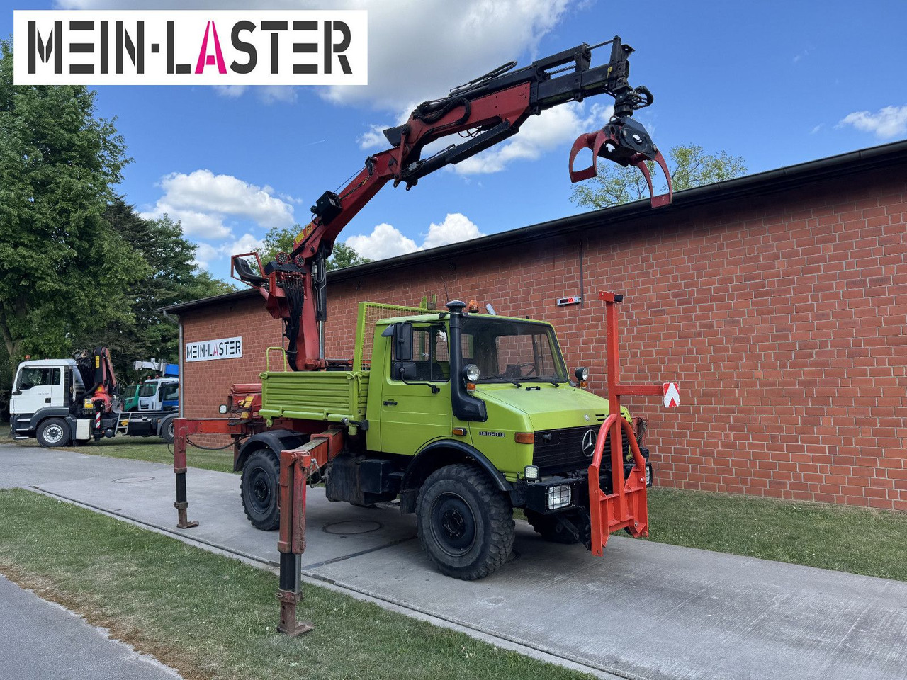 Unimog U 1650 PK 10500 Kran 15 m max. 3,9 t Seilwinde - Auto s hydraulickou rukou: obrázek 1 Unimog U 1650 PK 10500 Kran 15 m max. 3,9 t Seilwinde - Auto s hydraulickou rukou: obrázek 1