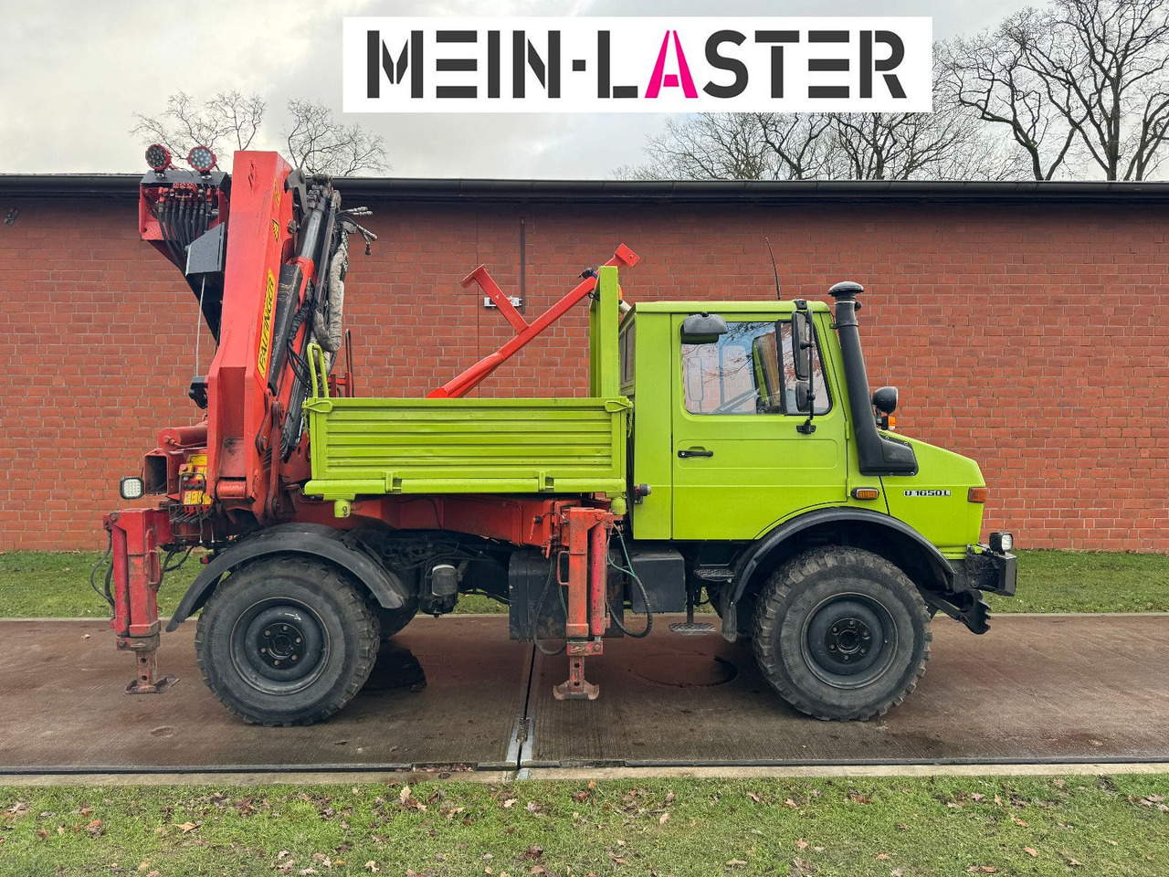 Unimog U 1650 PK 10500 Kran 15 m max. 3,9 t Seilwinde - Auto s hydraulickou rukou: obrázek 5 Unimog U 1650 PK 10500 Kran 15 m max. 3,9 t Seilwinde - Auto s hydraulickou rukou: obrázek 5