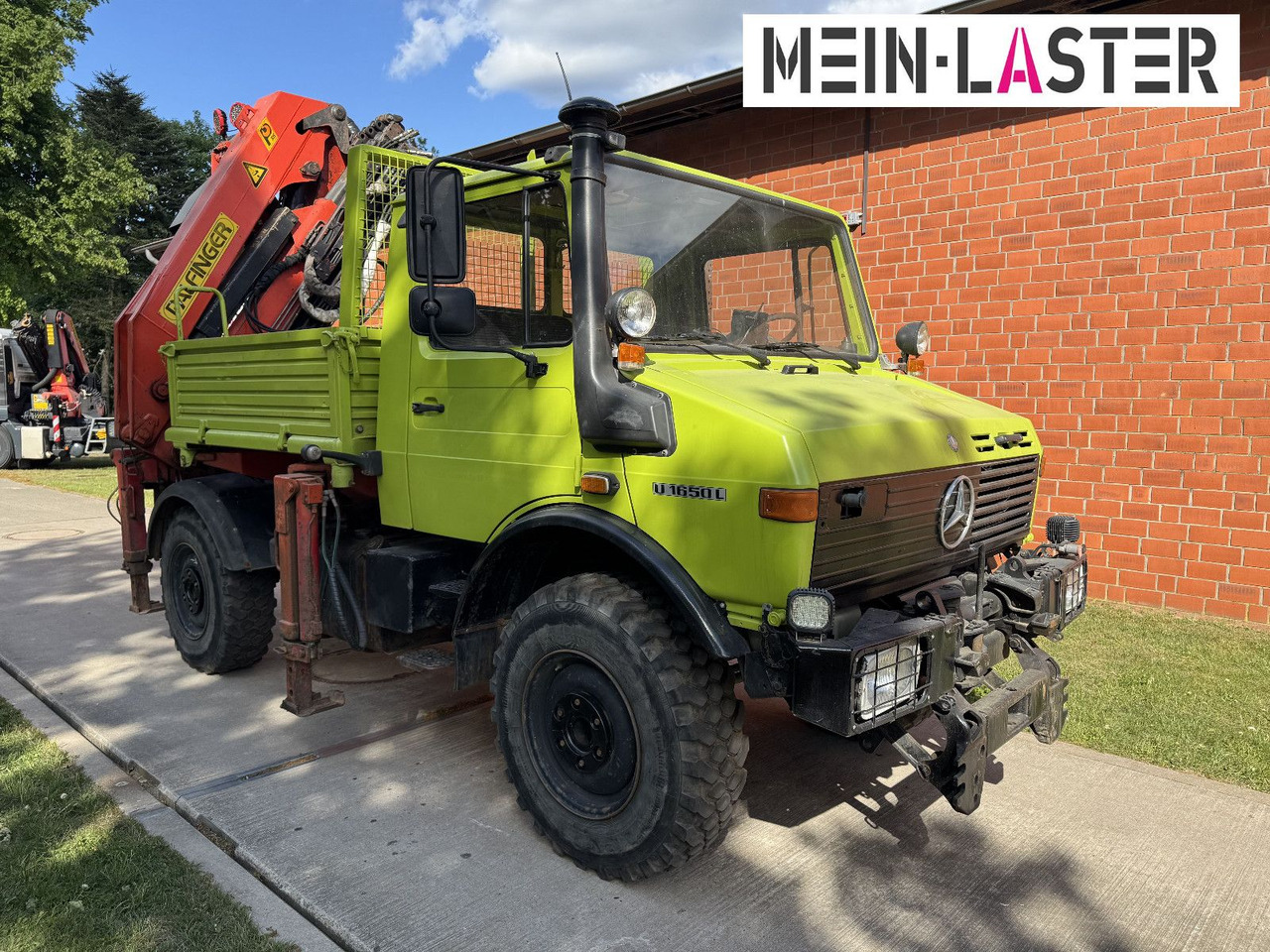 Unimog U 1650 PK 10500 Kran 15 m max. 3,9 t Seilwinde - Auto s hydraulickou rukou: obrázek 3 Unimog U 1650 PK 10500 Kran 15 m max. 3,9 t Seilwinde - Auto s hydraulickou rukou: obrázek 3