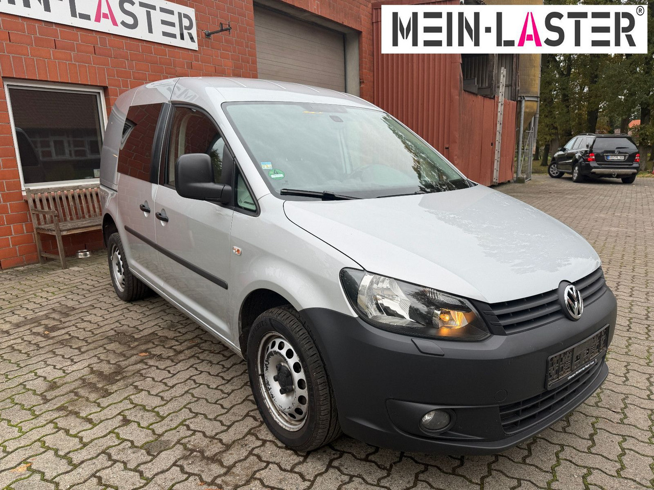 Volkswagen Caddy 2.0 TDI Kasten Soccer 4Motion Automatik - Furgon: obrázek 2 Volkswagen Caddy 2.0 TDI Kasten Soccer 4Motion Automatik - Furgon: obrázek 2