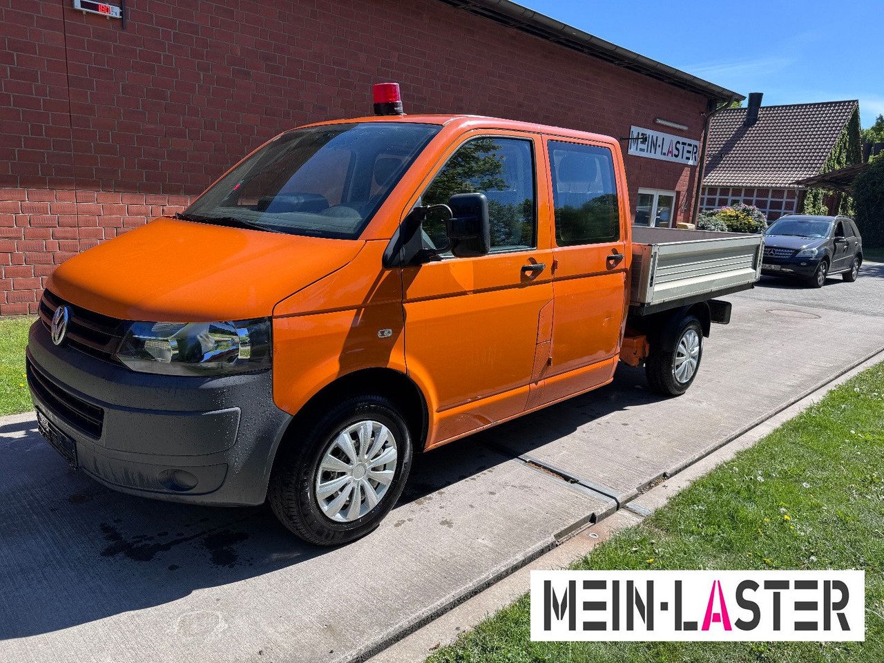Volkswagen T5 2.0 TDI Doka Pritsche 6 Sitzer AHK - Dodávka valník, Dodávka s dvojitou kabinou: obrázek 2 Volkswagen T5 2.0 TDI Doka Pritsche 6 Sitzer AHK - Dodávka valník, Dodávka s dvojitou kabinou: obrázek 2