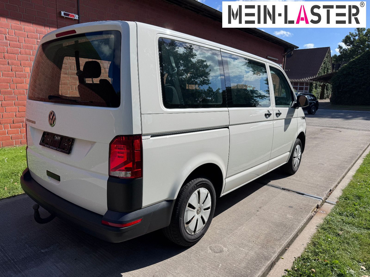 Volkswagen T6 2.0 tdi Standheizung Navigation AHK TÜV 5-27 - Mikrobus: obrázek 5 Volkswagen T6 2.0 tdi Standheizung Navigation AHK TÜV 5-27 - Mikrobus: obrázek 5