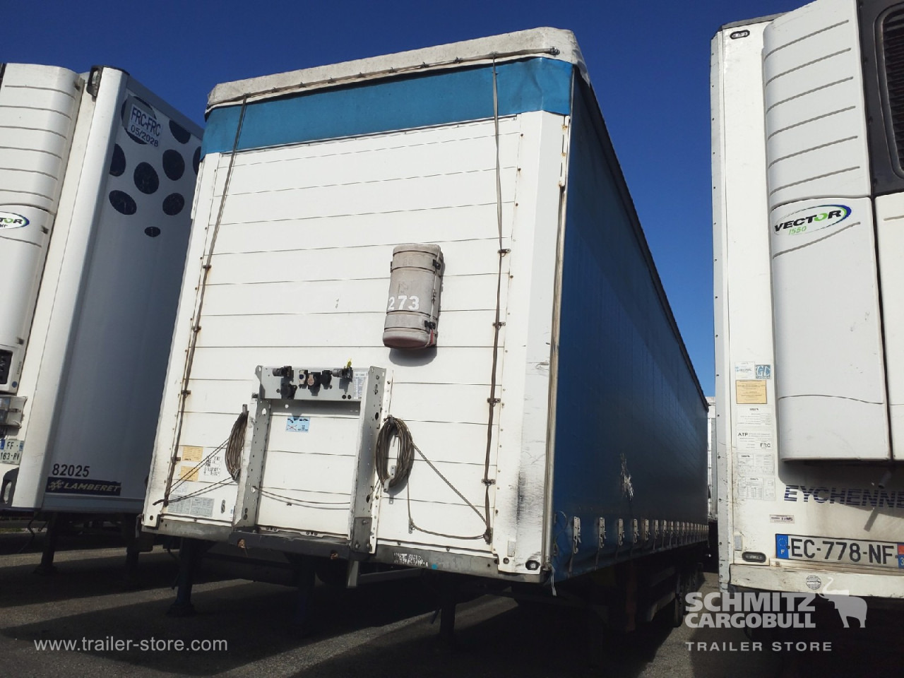 SCHMITZ Curtainsider Standard - Plachtový návěs: obrázek 4 SCHMITZ Curtainsider Standard - Plachtový návěs: obrázek 4