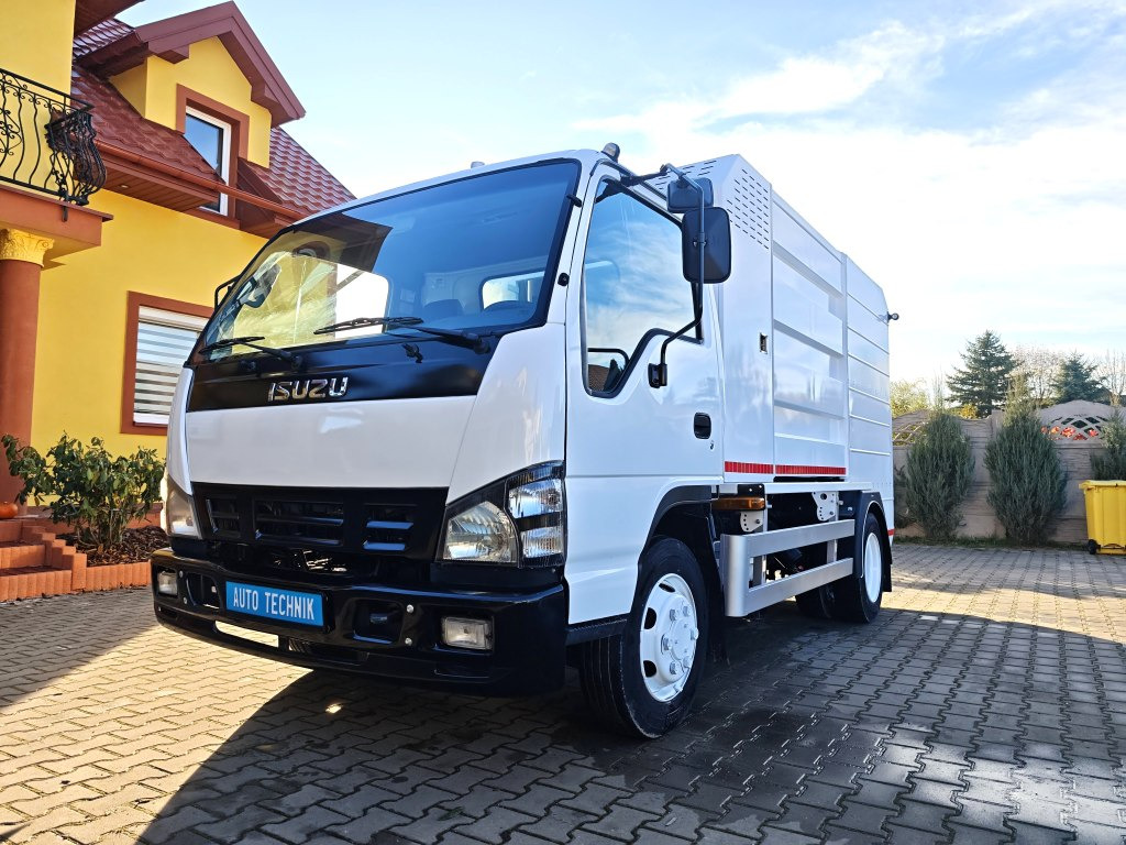 Isuzu Small CONTAINER WASHER Containerreiniger - FARID - Vůz na odvoz odpadků: obrázek 1 Isuzu Small CONTAINER WASHER Containerreiniger - FARID - Vůz na odvoz odpadků: obrázek 1