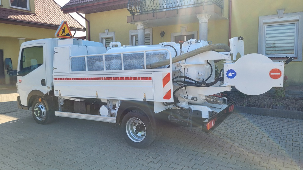 Renault Maxity 140dxi Kanalreiniger COMBI CLEANER VAACUM Hydrocureur - Čistič odpadových jam: obrázek 5 Renault Maxity 140dxi Kanalreiniger COMBI CLEANER VAACUM Hydrocureur - Čistič odpadových jam: obrázek 5