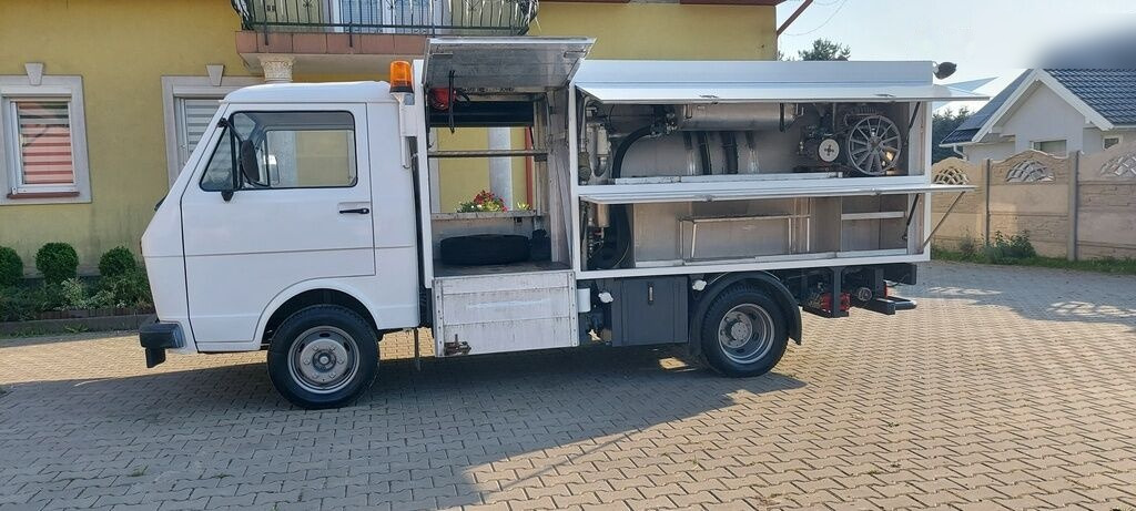 Volkswagen LT55 HOLZMANN Inox - Cisternové vozidlo: obrázek 2 Volkswagen LT55 HOLZMANN Inox - Cisternové vozidlo: obrázek 2