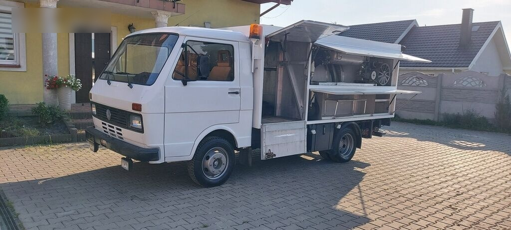 Volkswagen LT55 HOLZMANN Inox - Cisternové vozidlo: obrázek 1 Volkswagen LT55 HOLZMANN Inox - Cisternové vozidlo: obrázek 1