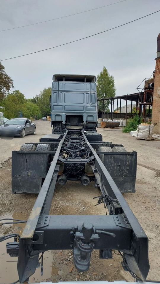 DAF 95XF380 - Podvozek s kabinou: obrázek 5 DAF 95XF380 - Podvozek s kabinou: obrázek 5