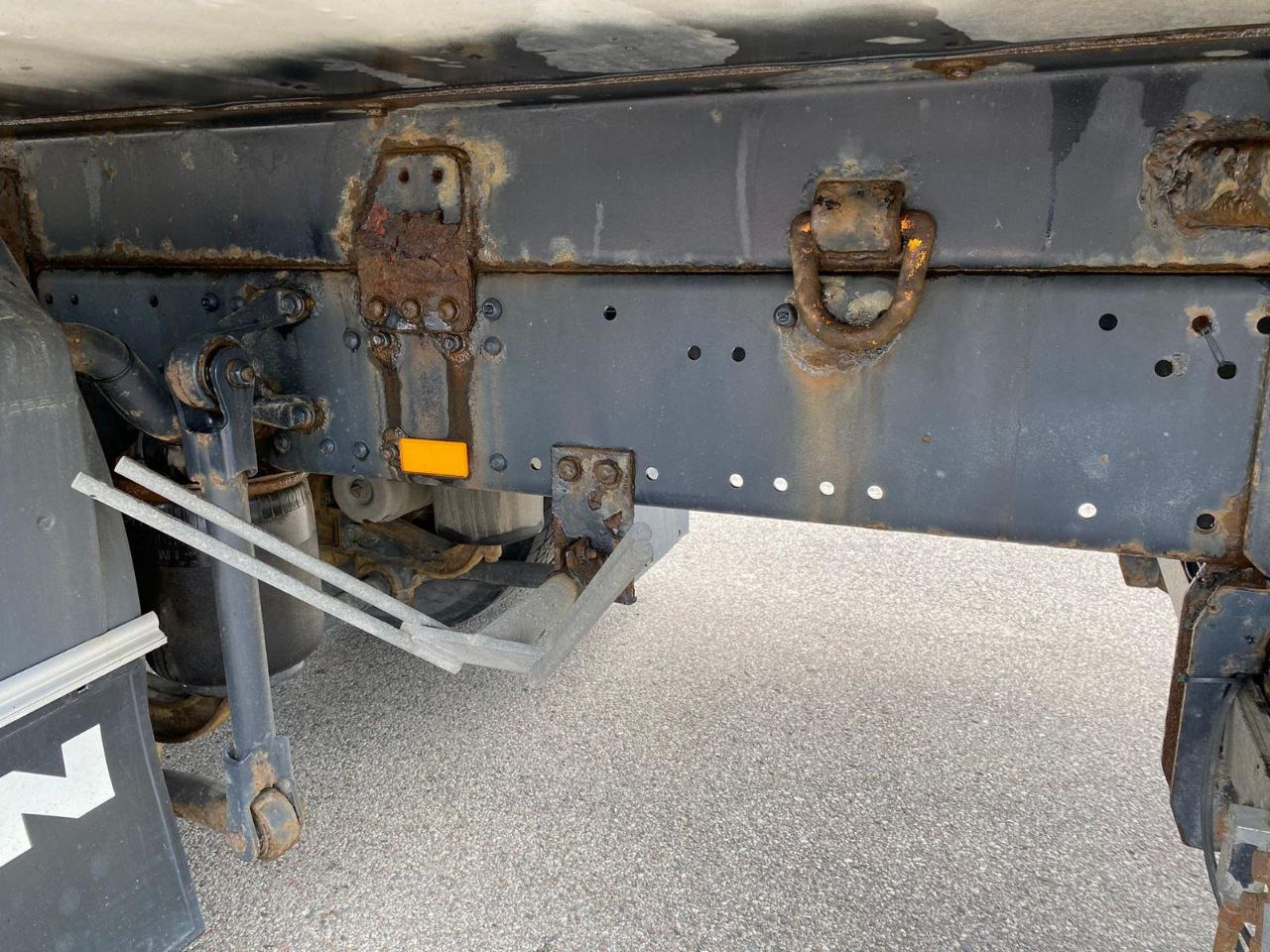 Chladírenský nákladní automobil MAN TGS18.320: obrázek 8