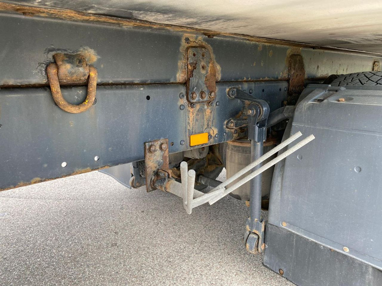 Chladírenský nákladní automobil MAN TGS18.320: obrázek 9