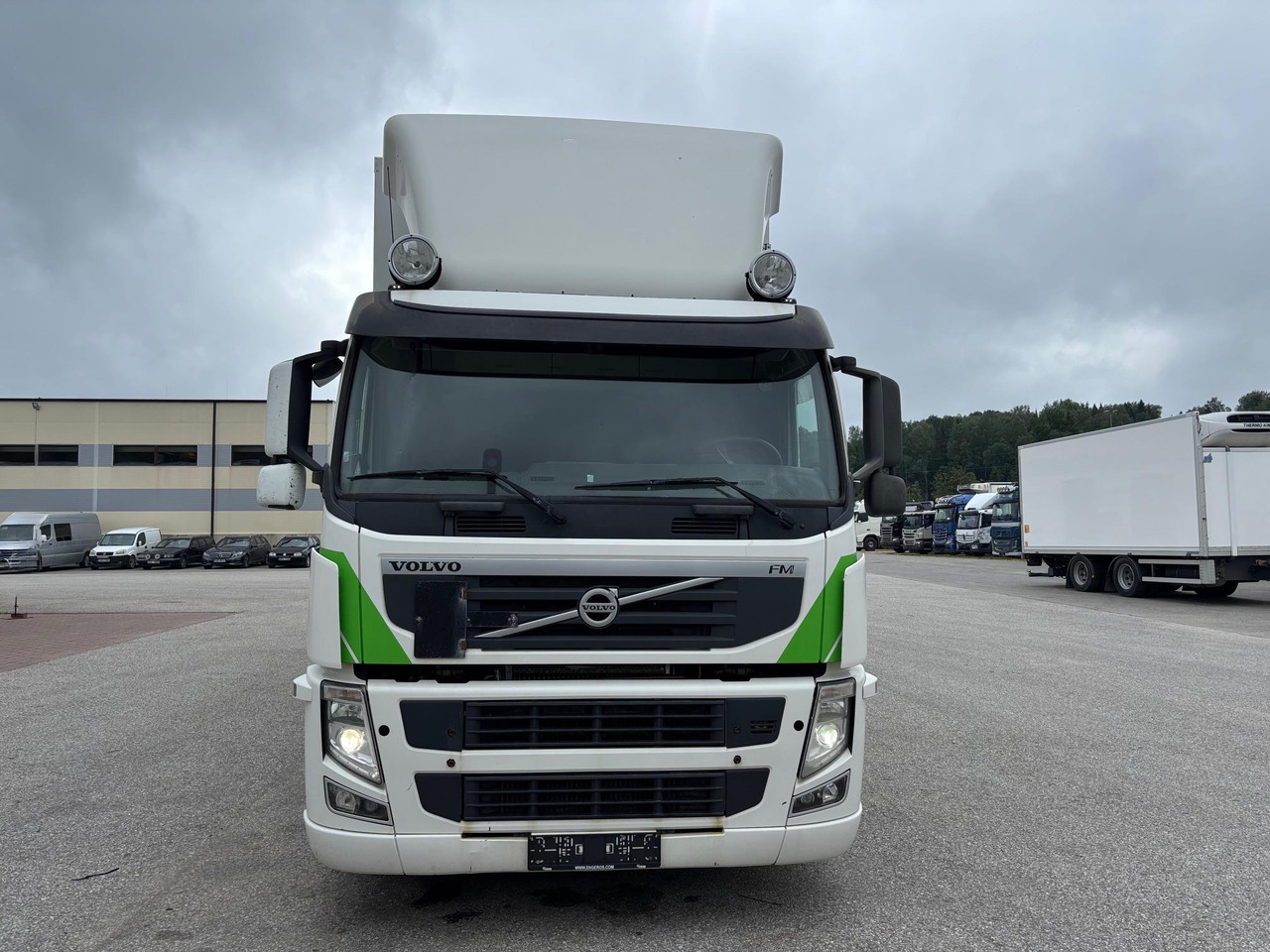 VOLVO FM460 - Nákladní auto: obrázek 2 VOLVO FM460 - Nákladní auto: obrázek 2