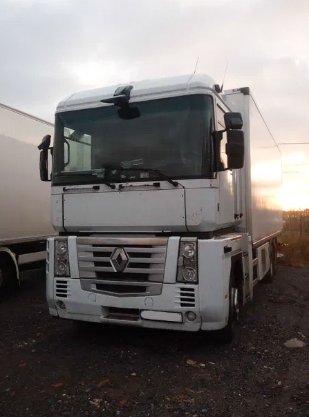 RENAULT Magnum 460 - Chladírenský nákladní automobil: obrázek 1 RENAULT Magnum 460 - Chladírenský nákladní automobil: obrázek 1