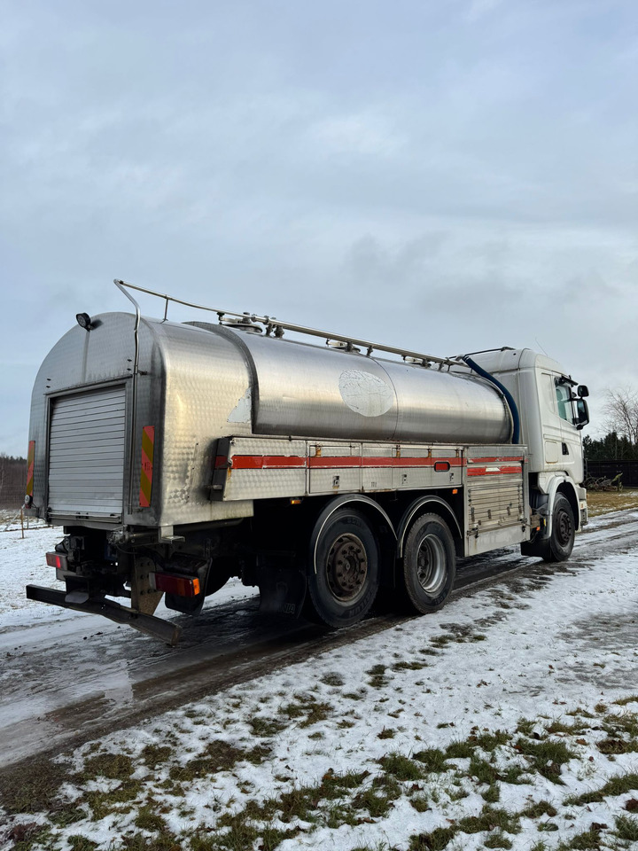 Cisternové vozidlo pro dopravu mléka SCANIA G124.470: obrázek 6