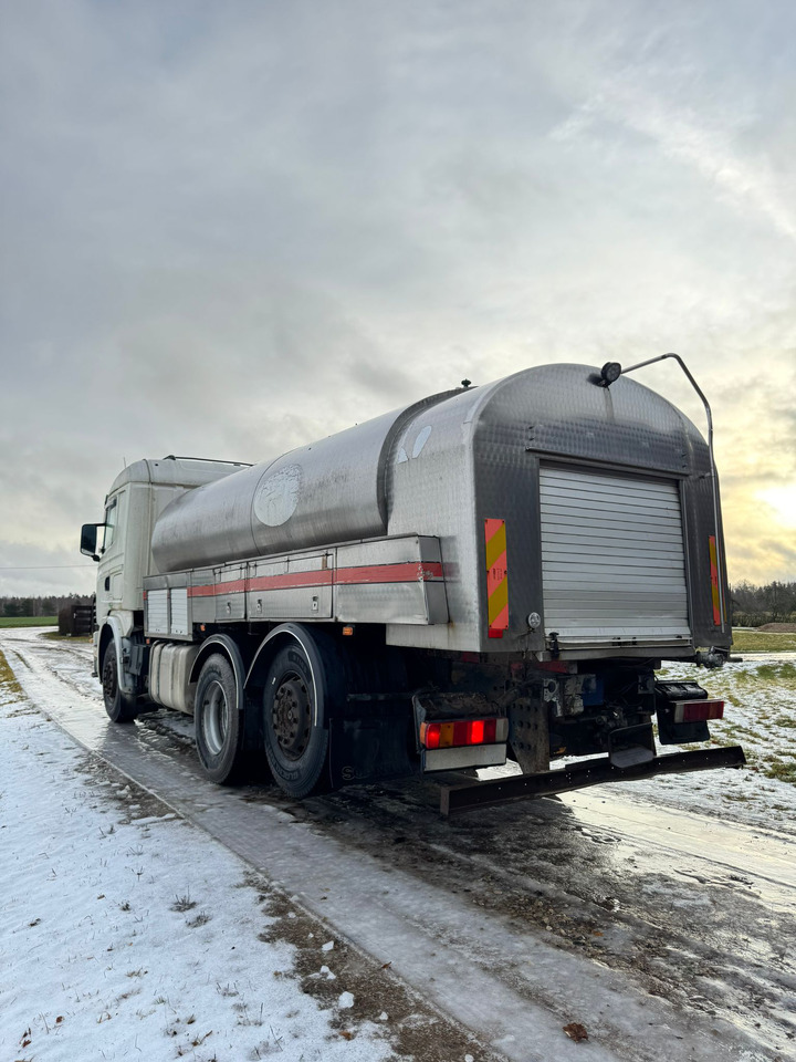 SCANIA G124.470 - Cisternové vozidlo: obrázek 4 SCANIA G124.470 - Cisternové vozidlo: obrázek 4