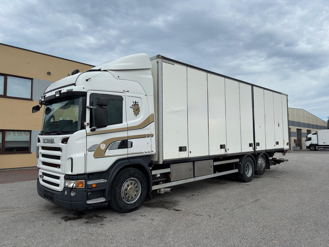 SCANIA G340 - Skříňový nákladní auto: obrázek 3 SCANIA G340 - Skříňový nákladní auto: obrázek 3