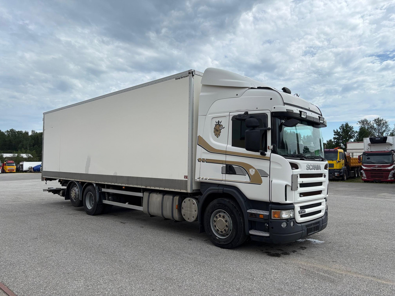 SCANIA G340 - Skříňový nákladní auto: obrázek 1 SCANIA G340 - Skříňový nákladní auto: obrázek 1