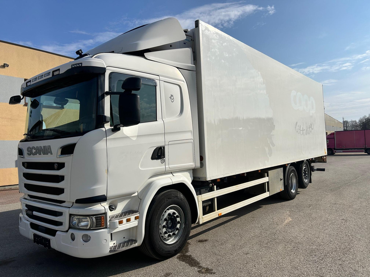 SCANIA G490 - Chladírenský nákladní automobil: obrázek 5 SCANIA G490 - Chladírenský nákladní automobil: obrázek 5