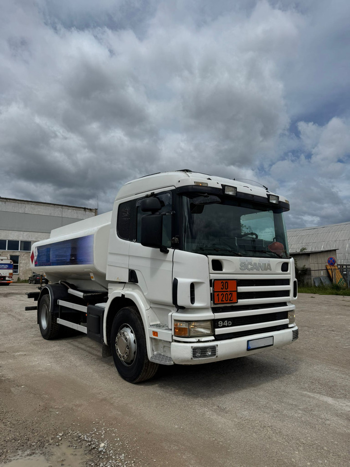 SCANIA P94 - Cisternové vozidlo: obrázek 1 SCANIA P94 - Cisternové vozidlo: obrázek 1