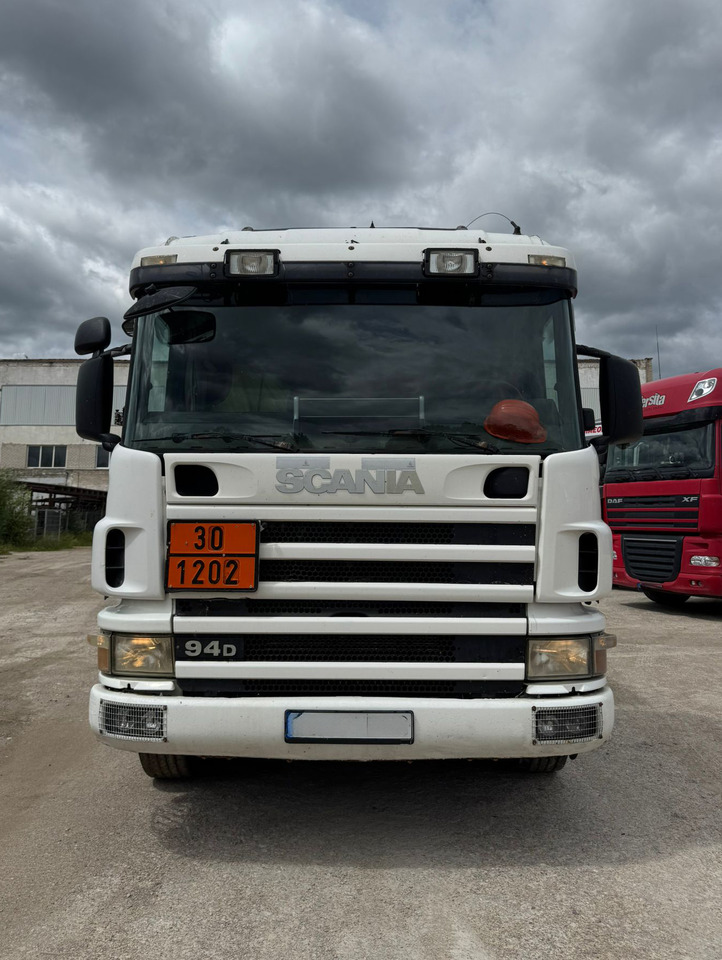 SCANIA P94 - Cisternové vozidlo: obrázek 2 SCANIA P94 - Cisternové vozidlo: obrázek 2