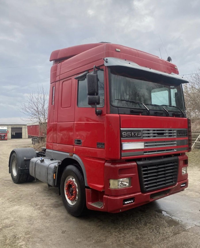 DAF 95XF380 - Tahač: obrázek 1 DAF 95XF380 - Tahač: obrázek 1