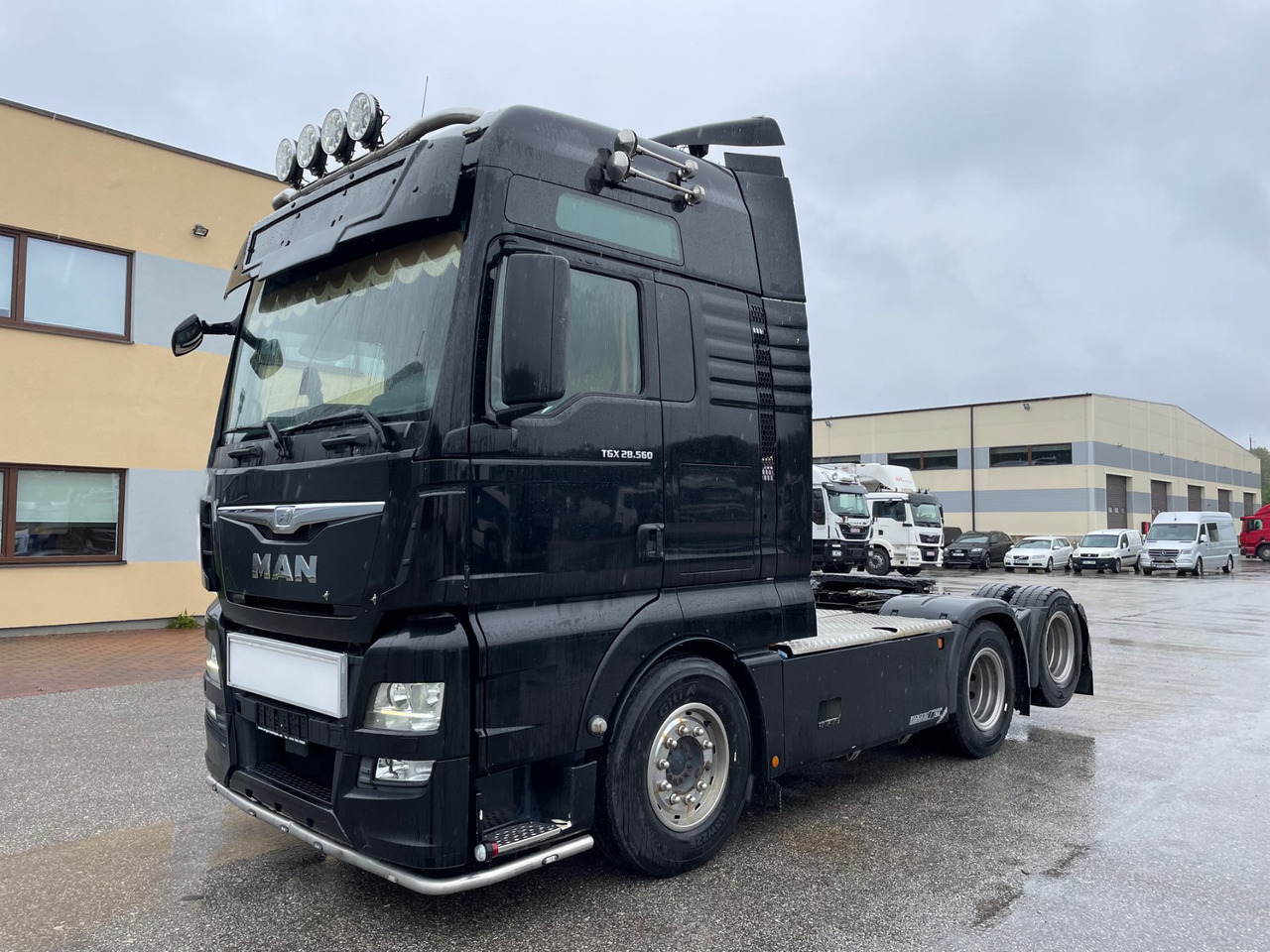 MAN TGX 28.560 - Tahač: obrázek 3 MAN TGX 28.560 - Tahač: obrázek 3
