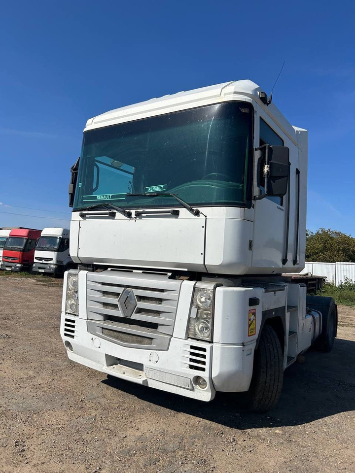 RENAULT Magnum 440 - Tahač: obrázek 3 RENAULT Magnum 440 - Tahač: obrázek 3