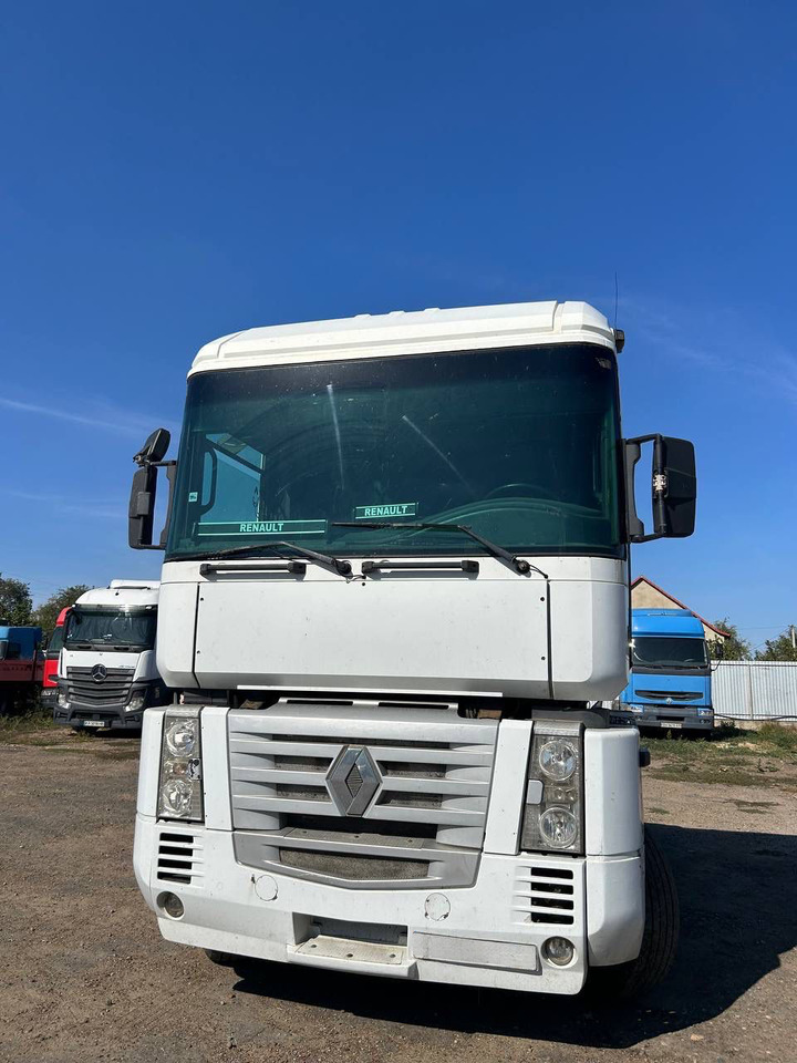 RENAULT Magnum 440 - Tahač: obrázek 2 RENAULT Magnum 440 - Tahač: obrázek 2