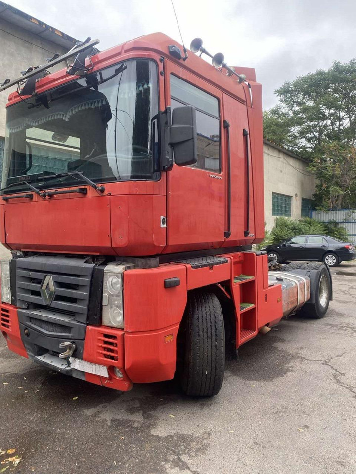 RENAULT Magnum 480 - Tahač: obrázek 4 RENAULT Magnum 480 - Tahač: obrázek 4