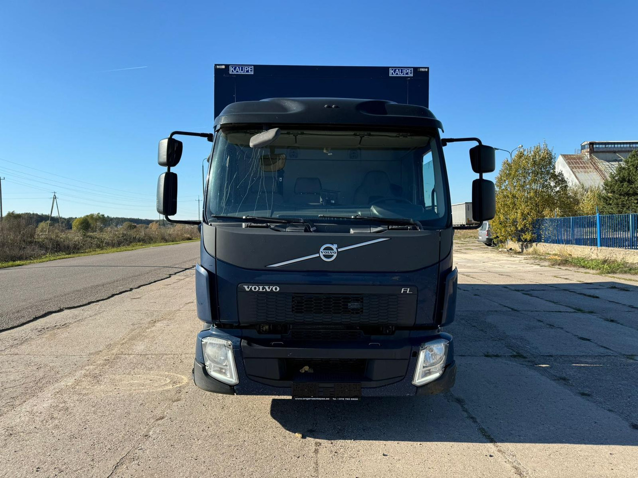 VOLVO FL 240 - Skříňový nákladní auto: obrázek 4 VOLVO FL 240 - Skříňový nákladní auto: obrázek 4