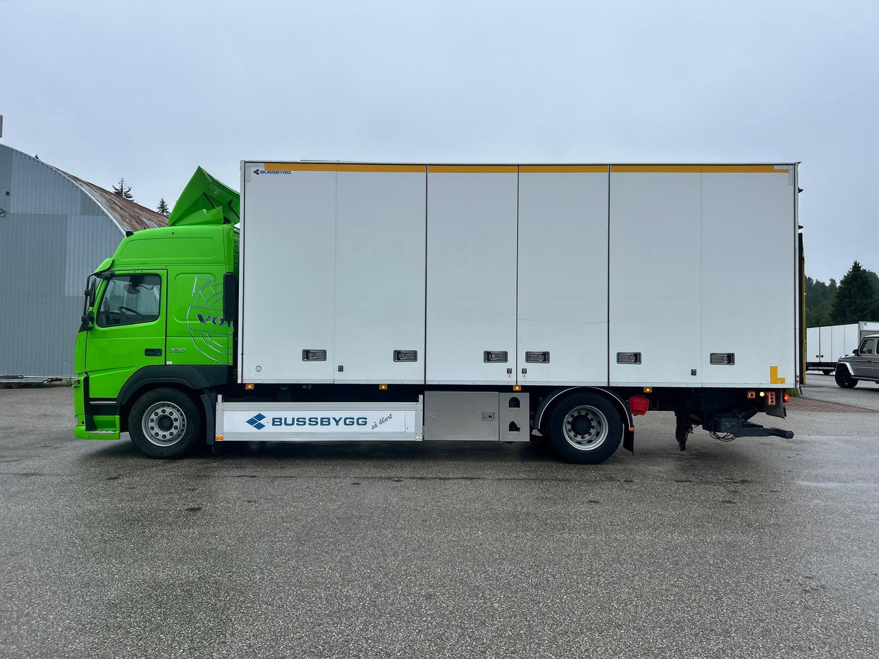 VOLVO FM330 - Skříňový nákladní auto: obrázek 5 VOLVO FM330 - Skříňový nákladní auto: obrázek 5