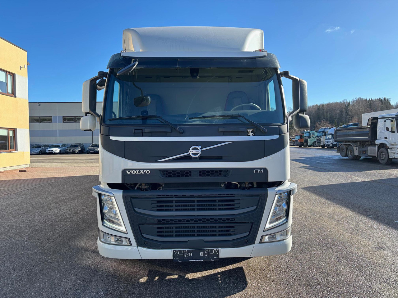 VOLVO FM330 - Chladírenský nákladní automobil: obrázek 3 VOLVO FM330 - Chladírenský nákladní automobil: obrázek 3