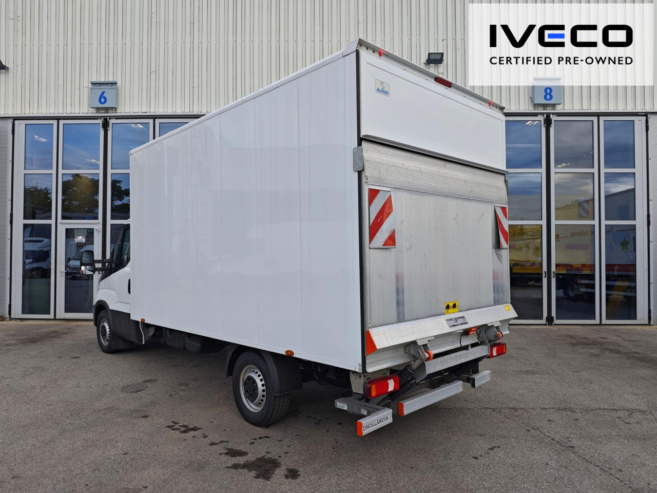 Podvozek s kabinou IVECO Koffer-LBW: obrázek 6