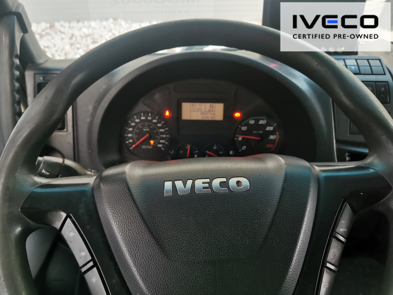 Chladírenský nákladní automobil IVECO Kühlkoffer: obrázek 14