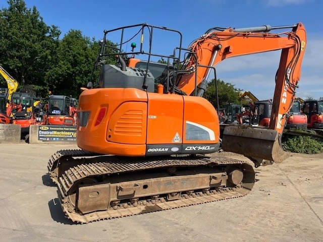 Doosan DX 140 LCR-5 - Pásové rýpadlo: obrázek 2 Doosan DX 140 LCR-5 - Pásové rýpadlo: obrázek 2