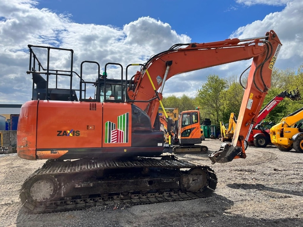 Hitachi ZX 130 LC N-6 - Pásové rýpadlo: obrázek 2 Hitachi ZX 130 LC N-6 - Pásové rýpadlo: obrázek 2