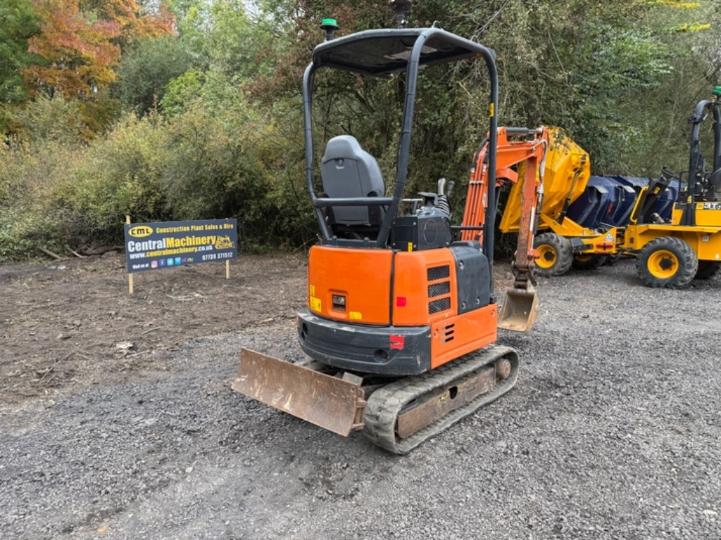 Hitachi ZX 19 U-6  - Mini rýpadlo: obrázek 4 Hitachi ZX 19 U-6  - Mini rýpadlo: obrázek 4