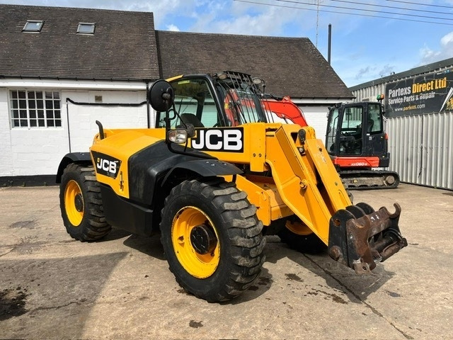 JCB 541-70 - Teleskopický manipulátor: obrázek 3 JCB 541-70 - Teleskopický manipulátor: obrázek 3