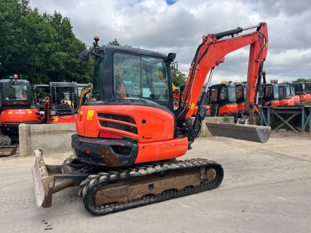 Kubota KX 057-4 - Mini rýpadlo: obrázek 4 Kubota KX 057-4 - Mini rýpadlo: obrázek 4