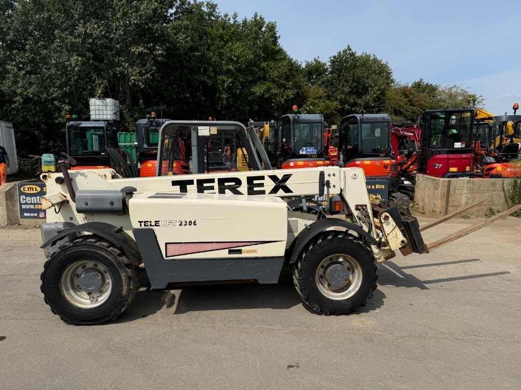 Terex 2306 - Teleskopický manipulátor: obrázek 1 Terex 2306 - Teleskopický manipulátor: obrázek 1