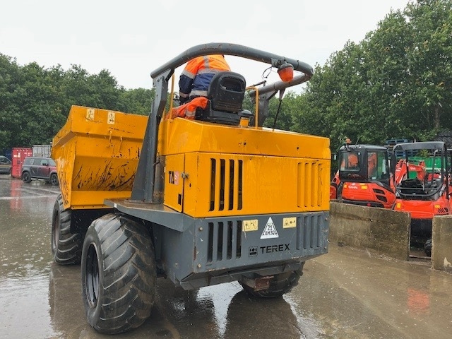 Mini-sklápěčka Terex TA9: obrázek 6