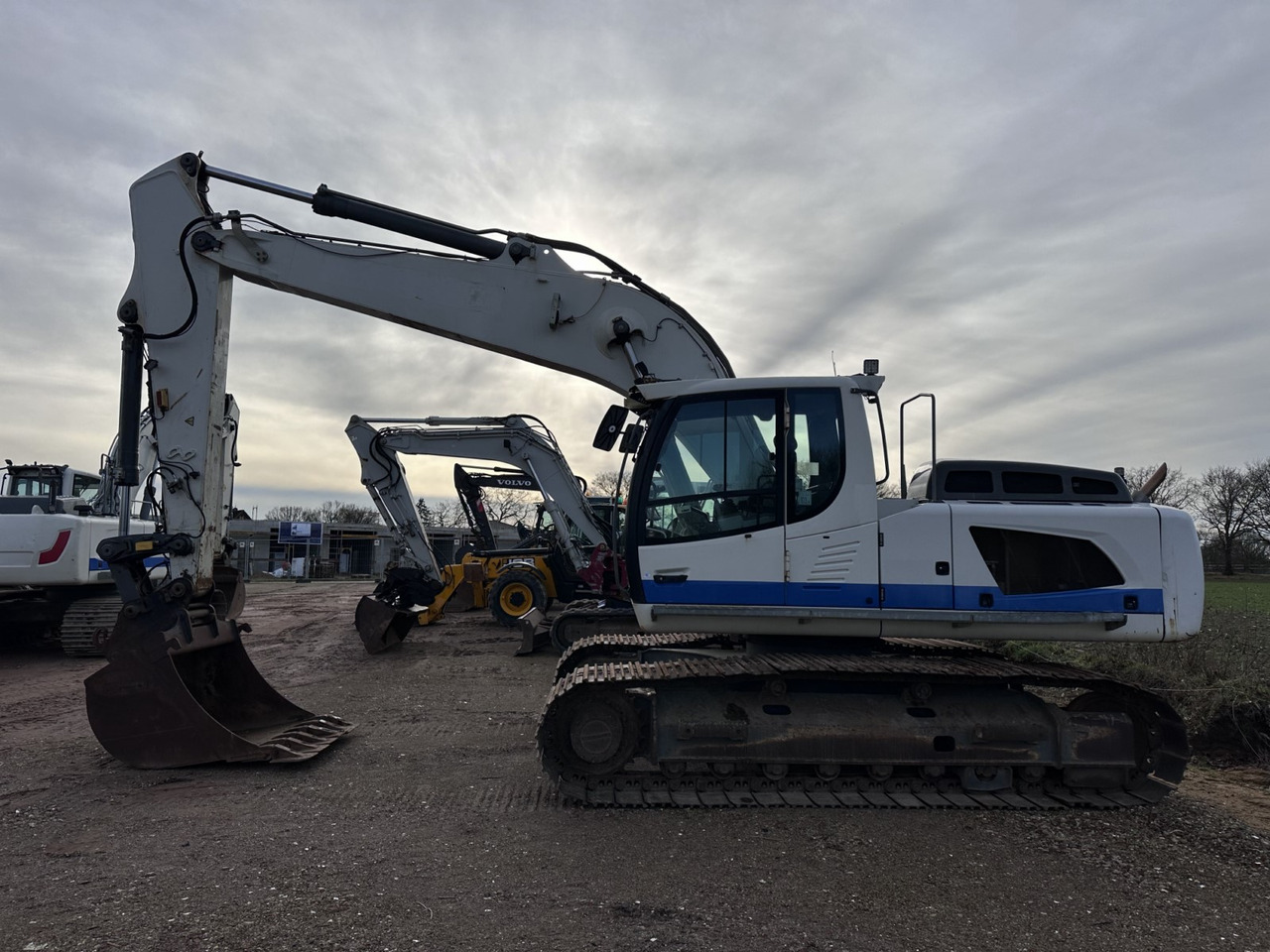 LIEBHERR R 924 LC Top Zustand !!! Kein 914- 916- 920- 926 - Pásové rýpadlo: obrázek 1 LIEBHERR R 924 LC Top Zustand !!! Kein 914- 916- 920- 926 - Pásové rýpadlo: obrázek 1